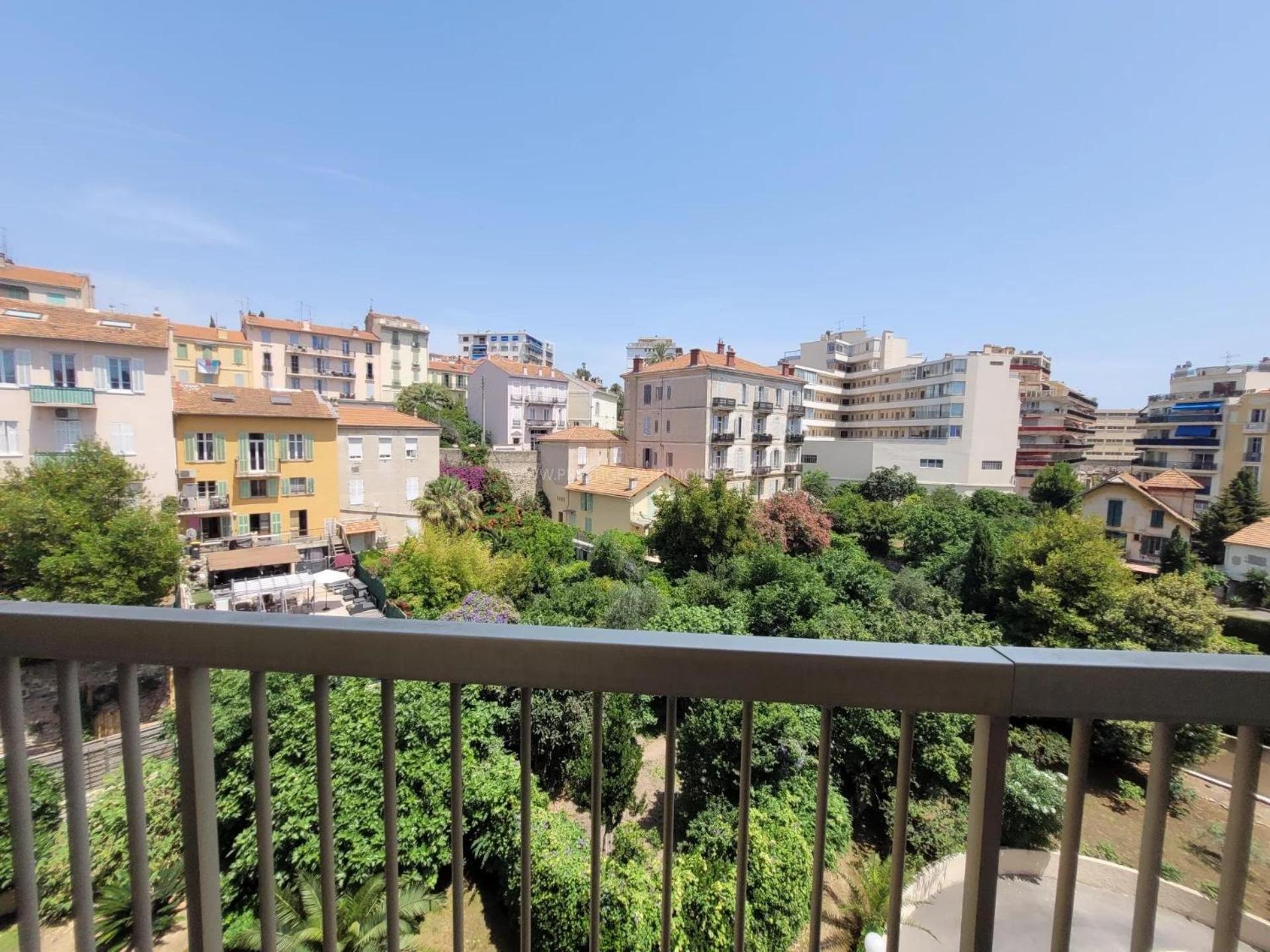 Sunny Mercury - Room In Apartment Cannes Exterior photo